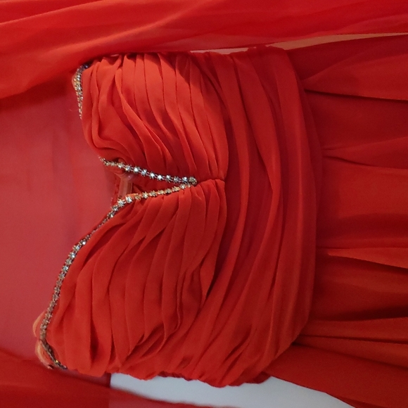 Red Strapless High Low Formal Dress - Picture 3 of 4